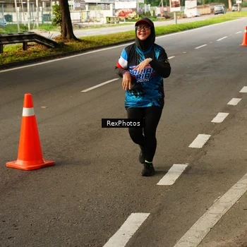 Runner Photo 7670240