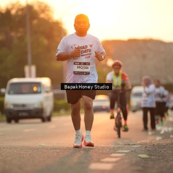 Runner Photo 7670244