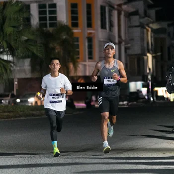 Runner Photo 7670248