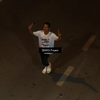 Runner Photo 7670252