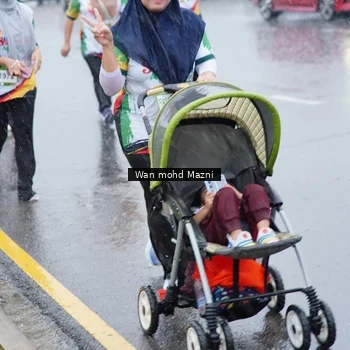 Runner Photo 7670254