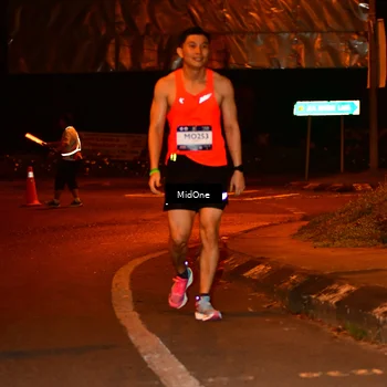 Runner Photo 7670257