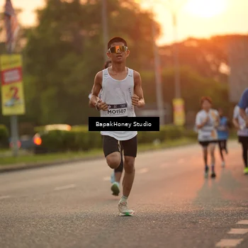 Runner Photo 7670259