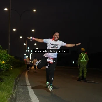 Runner Photo 7670263