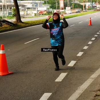 Runner Photo 7670274