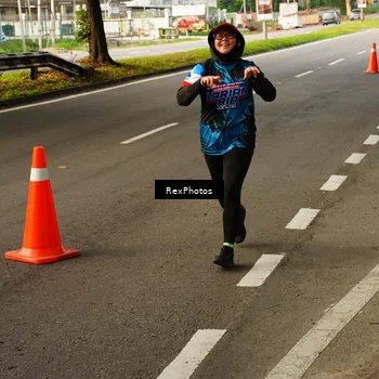 Runner Photo 7670290