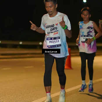 Runner Photo 7670292