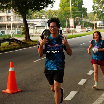 Runner Photo 7670316