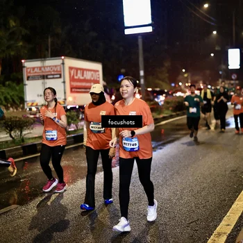 Runner Photo 7670344