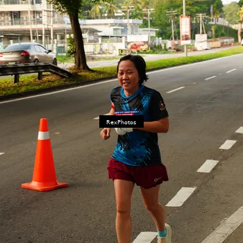 Runner Photo 7670350
