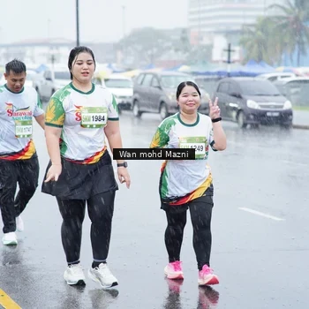 Runner Photo 7670357