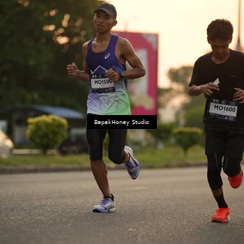 Runner Photo 7670380