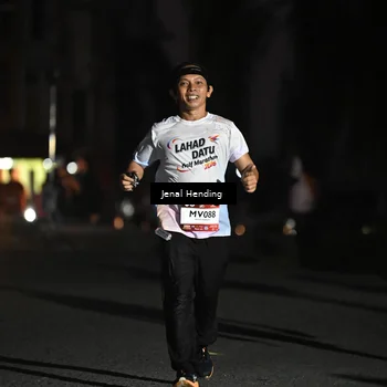 Runner Photo 7670387