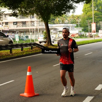 Runner Photo 7670390