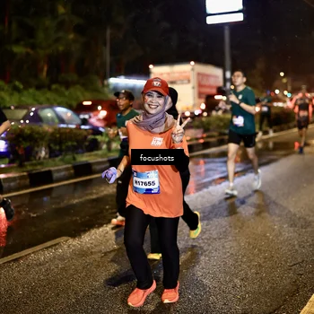 Runner Photo 7670403