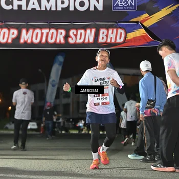 Runner Photo 7670414