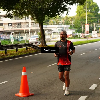 Runner Photo 7670423