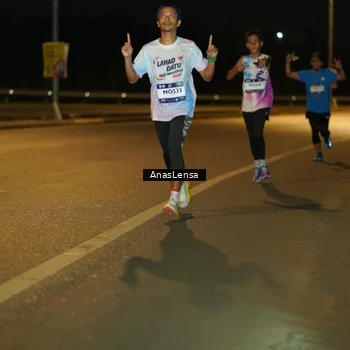 Runner Photo 7670429
