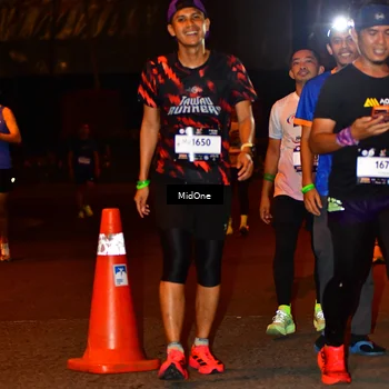 Runner Photo 7670433