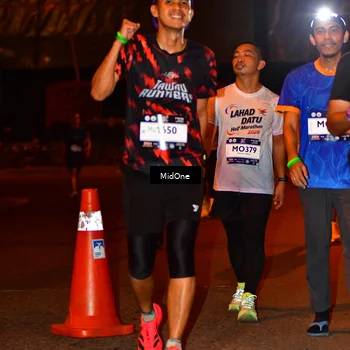 Runner Photo 7670434