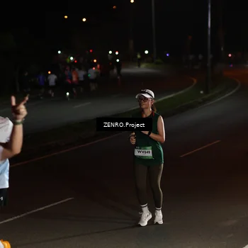 Runner Photo 7670440