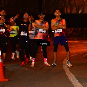 Runner Photo 7670480