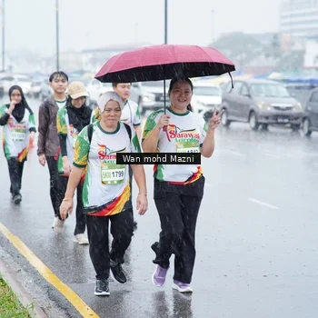 Runner Photo 7670491