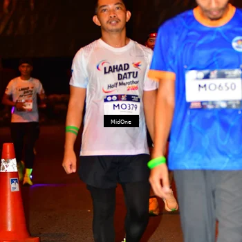 Runner Photo 7670497