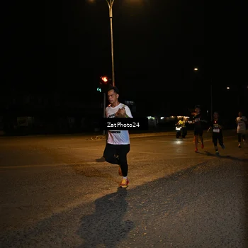 Runner Photo 7670502