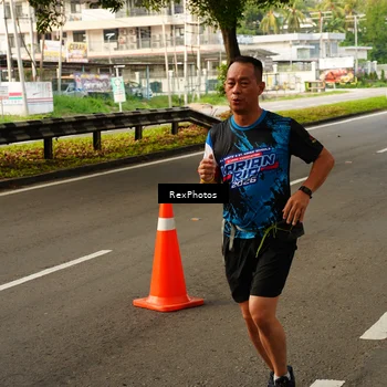 Runner Photo 7670505