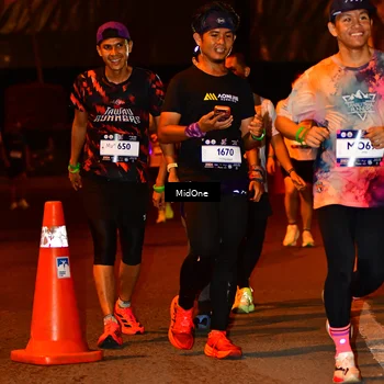 Runner Photo 7670516