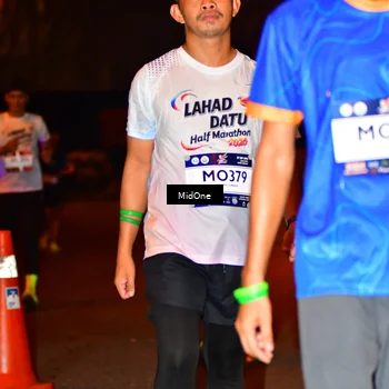 Runner Photo 7670517