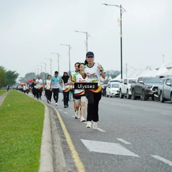 Runner Photo 7670518