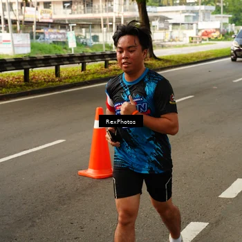 Runner Photo 7670524