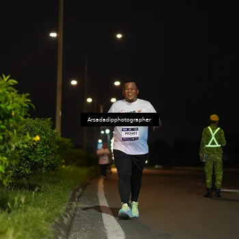 Runner Photo 7670525