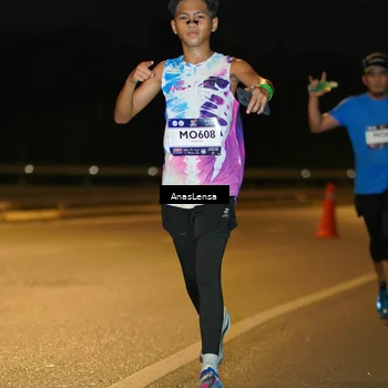 Runner Photo 7670547