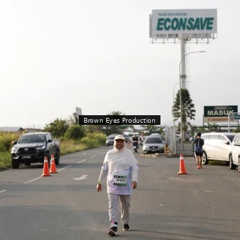 Runner Photo 7670550