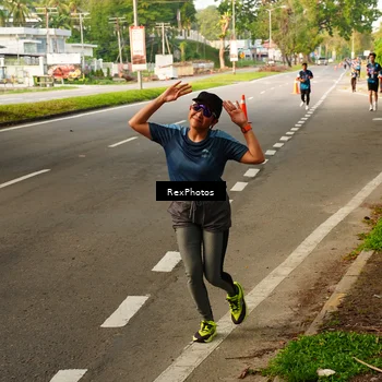 Runner Photo 7670555