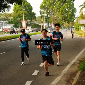Runner Photo 7670592