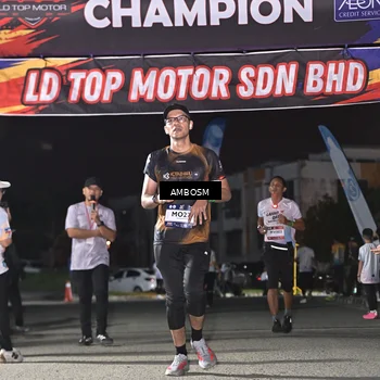 Runner Photo 7670599
