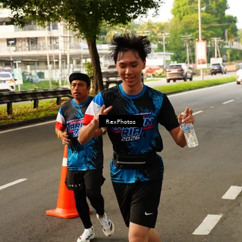 Runner Photo 7670624