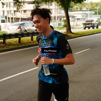 Runner Photo 7670636