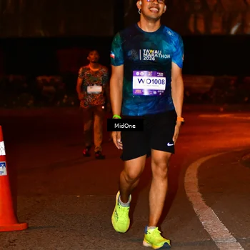 Runner Photo 7670646