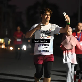 Runner Photo 7670648