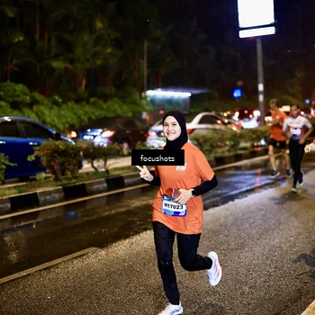 Runner Photo 7670656