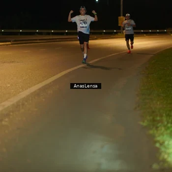 Runner Photo 7670668