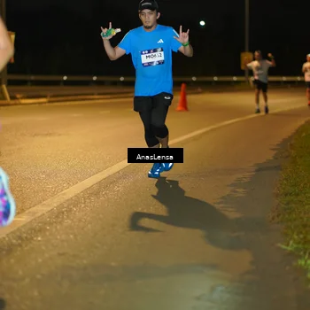 Runner Photo 7670670