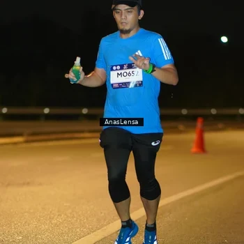 Runner Photo 7670672
