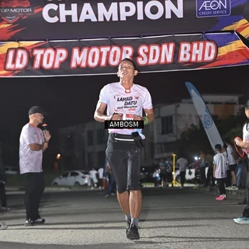 Runner Photo 7670673