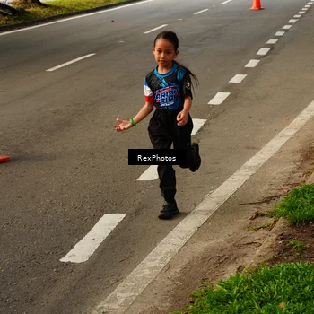 Runner Photo 7670700